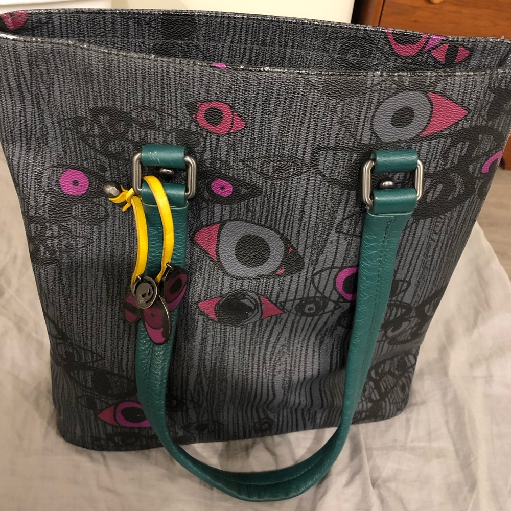 Weird & wonderful Folli Follie shoulder tote bag